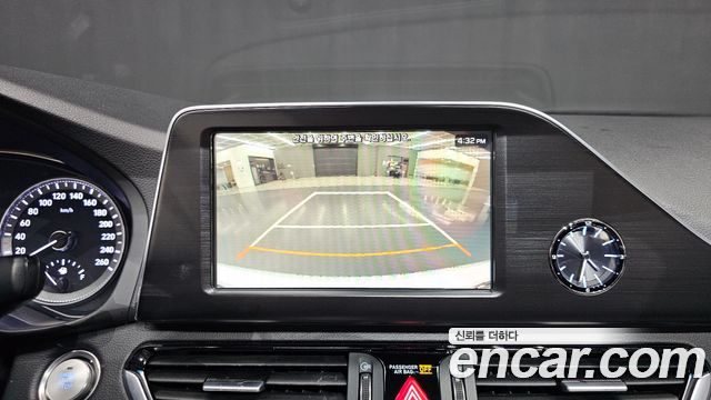 Hyundai Grandeur (IG) 2.4 Premium 2019 — фото 15