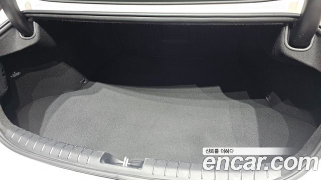 Hyundai Grandeur (IG) 2.4 Premium 2019 — фото 33