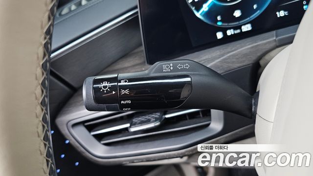 Kia K8 Hybrid Signature 2023 — фото 31