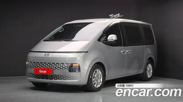 Hyundai Staria Cargo 3-Seater Modern 2023 — фото 1
