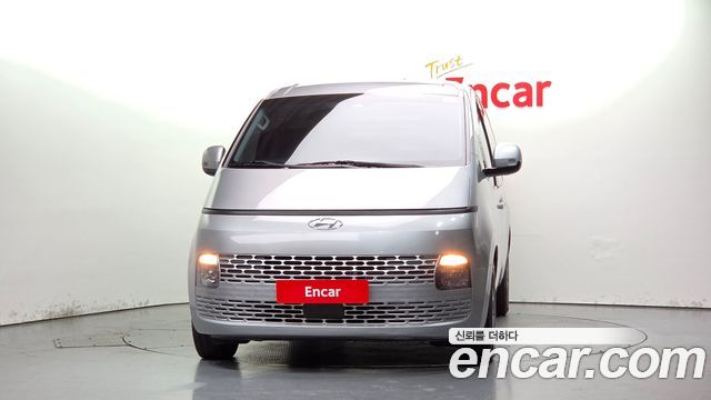 Hyundai Staria Cargo 3-Seater Modern 2023 — фото 3