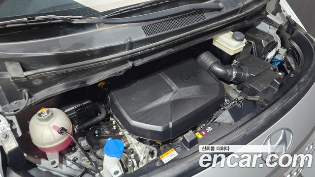 Hyundai Staria Cargo 3-Seater Modern 2023 — фото 6