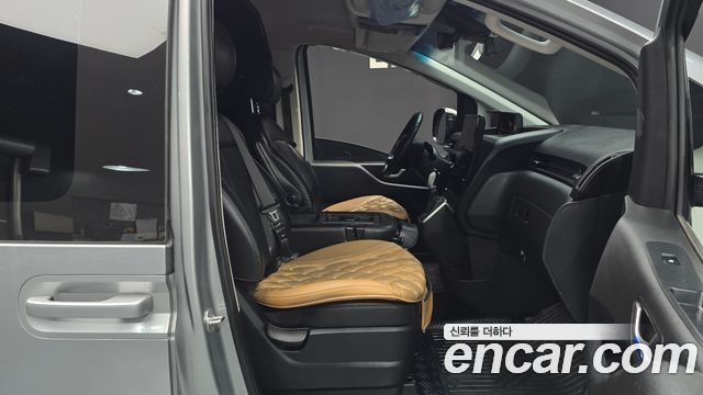 Hyundai Staria Cargo 3-Seater Modern 2023 — фото 11