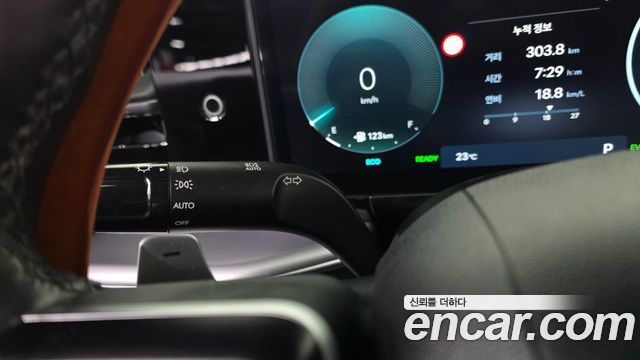 Hyundai Grandeur Hybrid (GN7) Exclusive 2023 — фото 20