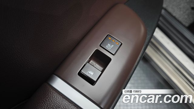 Hyundai Grandeur Hybrid (GN7) Exclusive 2023 — фото 27