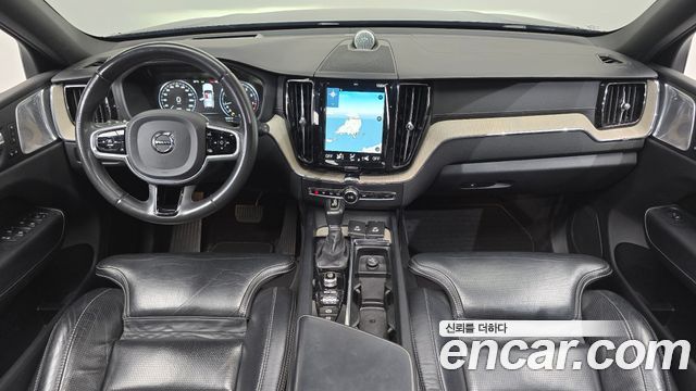 Volvo XC60 (II) T6 Inscription 2018 — фото 7