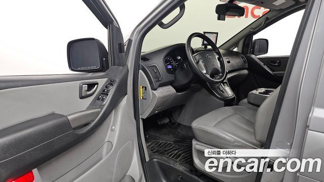 Hyundai Grand Starex Wagon 12-Seater Modern 2021 — фото 10