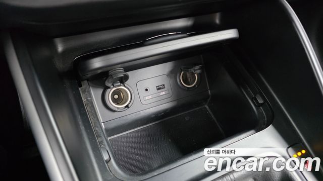 Kia Carens 2.0 LPi Luxury 2015 — фото 13