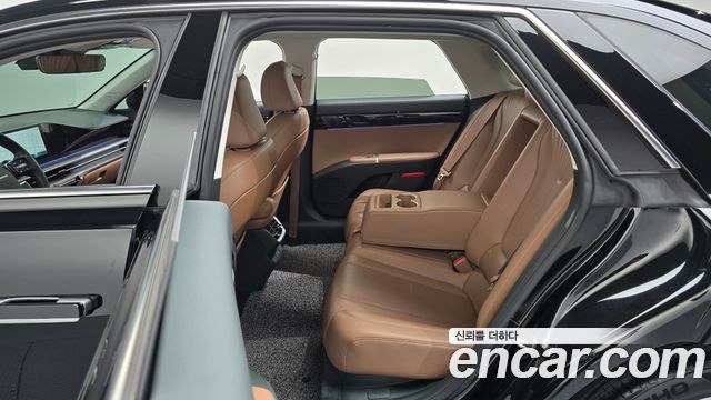Hyundai Grandeur (GN7) 3.5 LPG 2WD Premium 2023 — фото 12