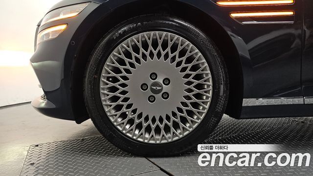 Genesis G80 (RG3) Gasoline 3.5 Turbo AWD 2024 — фото 5