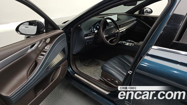 Genesis G80 (RG3) Gasoline 3.5 Turbo AWD 2024 — фото 10