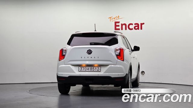 KG Mobility (SsangYong) Very New Tivoli Gasoline 1.5 2WD V3 2021 — фото 4