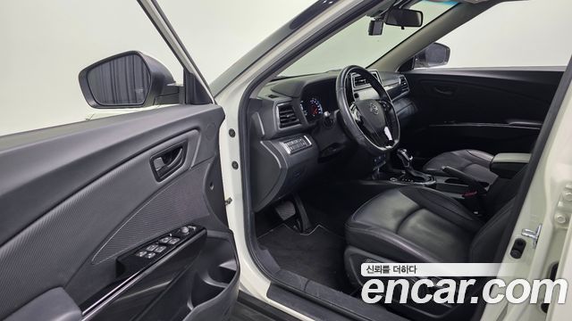 KG Mobility (SsangYong) Very New Tivoli Gasoline 1.5 2WD V3 2021 — фото 11