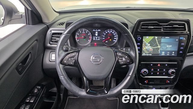 KG Mobility (SsangYong) Very New Tivoli Gasoline 1.5 2WD V3 2021 — фото 14