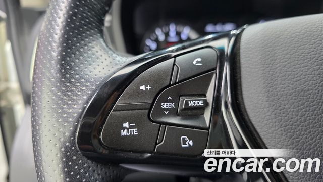 KG Mobility (SsangYong) Very New Tivoli Gasoline 1.5 2WD V3 2021 — фото 15