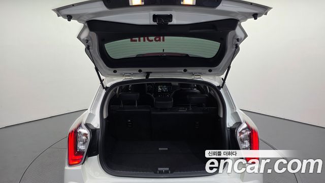 KG Mobility (SsangYong) Very New Tivoli Gasoline 1.5 2WD V3 2021 — фото 30
