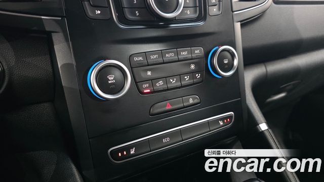 Renault Korea QM6 Gasoline 2WD LE 2018 — фото 15