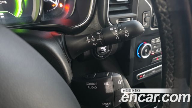 Renault Korea QM6 Gasoline 2WD LE 2018 — фото 28