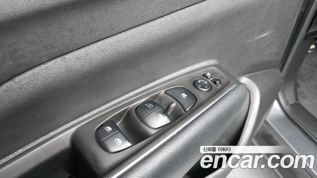 Renault Korea QM6 Gasoline 2WD LE 2018 — фото 29