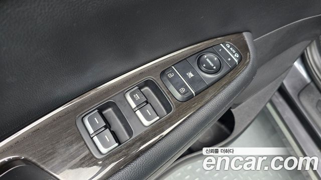 Kia K5 (II) 2.0 Prestige 2019 — фото 20