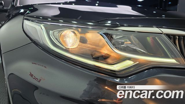 Kia K5 (II) 2.0 Prestige 2019 — фото 22