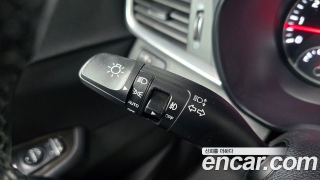 Kia K5 (II) 2.0 Prestige 2019 — фото 28