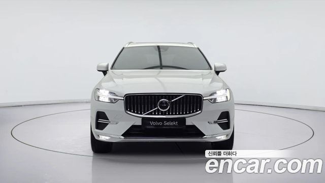 Volvo XC60 (II) B5 Ultimate Bright 2024 — фото 2