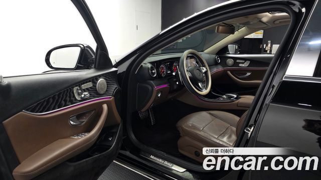 Mercedes-Benz E-Class (W213) E200 Avantgarde 2018 — фото 10