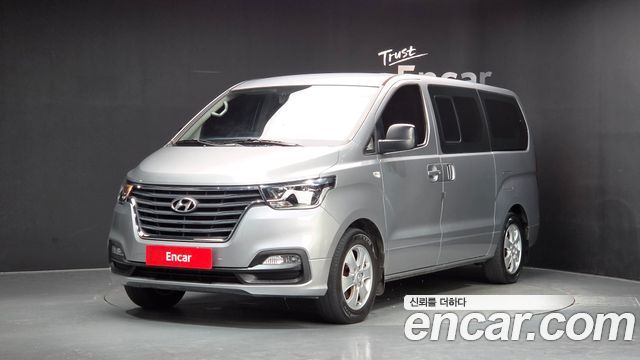 Hyundai Grand Starex Wagon 12-Seater Smart 2020 — фото 1