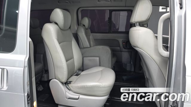 Hyundai Grand Starex Wagon 12-Seater Smart 2020 — фото 11