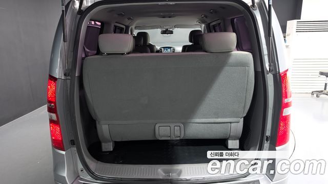 Hyundai Grand Starex Wagon 12-Seater Smart 2020 — фото 20