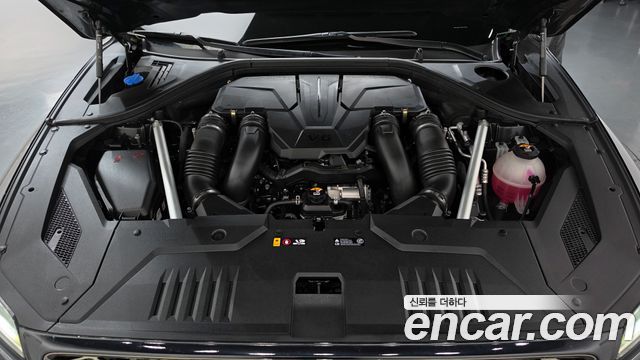 Genesis GV70 3.5T Gasoline AWD 2025 — фото 6