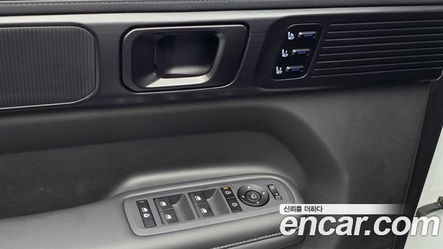 Hyundai Santa Fe (MX5) Gasoline 2.5T 2WD Calligraphy 2024 — фото 20