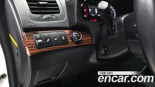 Kia Mohave Diesel 3.0 4WD President 2017 — фото 27