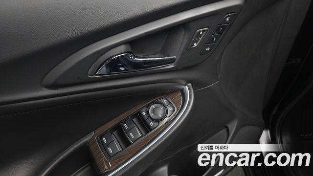 Chevrolet Malibu 2.0 Turbo Perfect black 2018 — фото 38