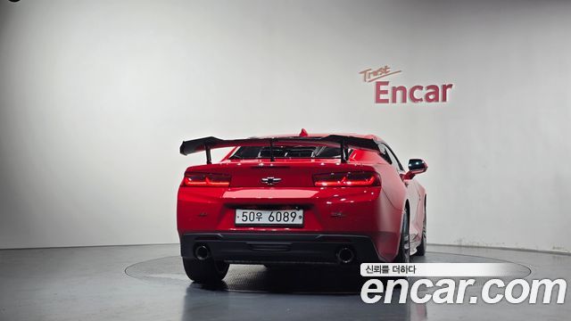 Chevrolet Camaro SS 6.2 V8 Volcano Red 2017 — фото 4