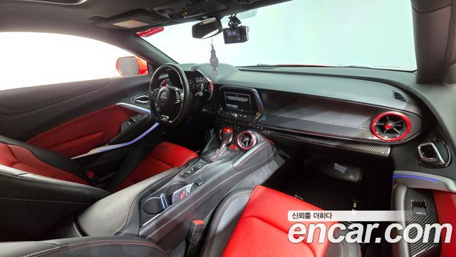 Chevrolet Camaro SS 6.2 V8 Volcano Red 2017 — фото 7