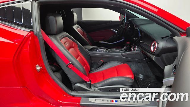 Chevrolet Camaro SS 6.2 V8 Volcano Red 2017 — фото 26