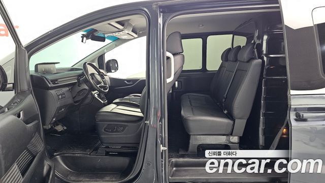 Hyundai Staria Cargo 5-Seater Modern 2023 — фото 11