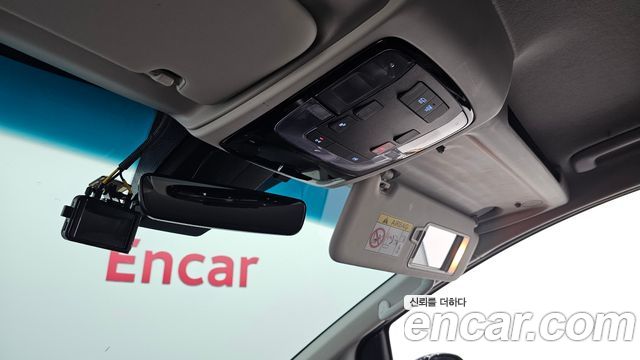 Hyundai Staria Cargo 5-Seater Modern 2023 — фото 28