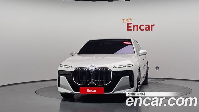 BMW 7 Series (G70) 740d xDrive M Sport 2025 — фото 3