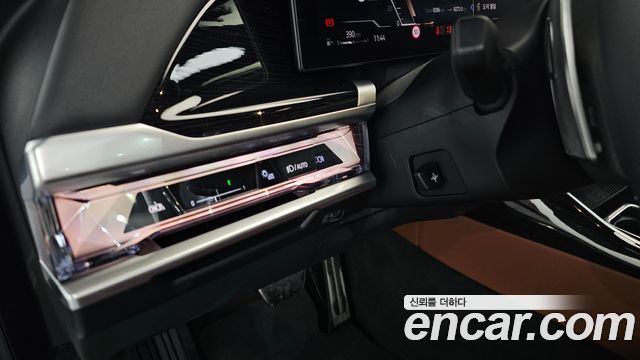 BMW 7 Series (G70) 740d xDrive M Sport 2025 — фото 36