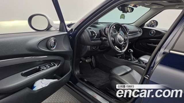 MINI Cooper S Clubman Standard 2nd 2017 — фото 10
