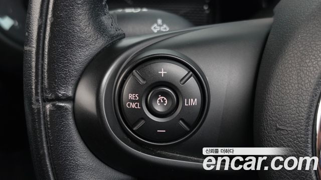 MINI Cooper S Clubman Standard 2nd 2017 — фото 18