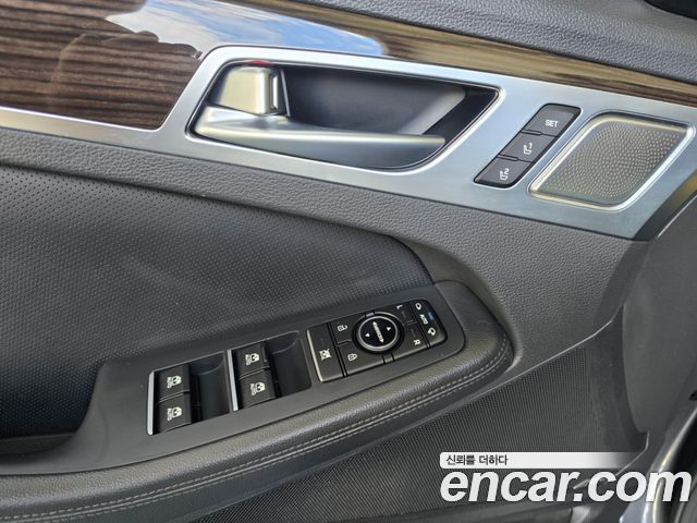 Genesis G80 3.3 GDI Premium Luxury 2019 — фото 16