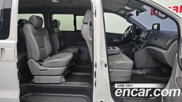 Hyundai Grand Starex 12-Seater Wagon Modern 2017 — фото 26