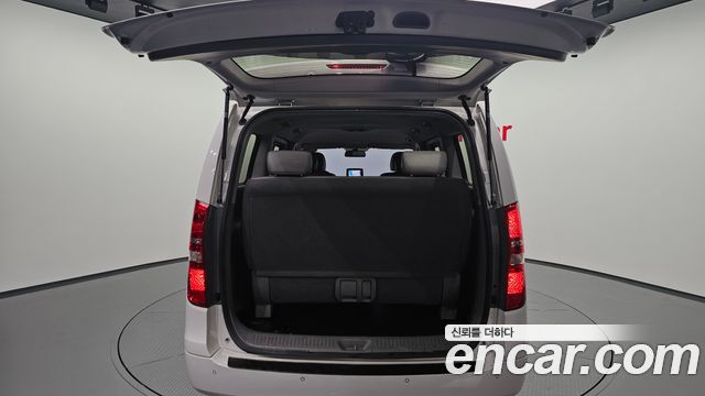 Hyundai Grand Starex 12-Seater Wagon Modern 2017 — фото 31