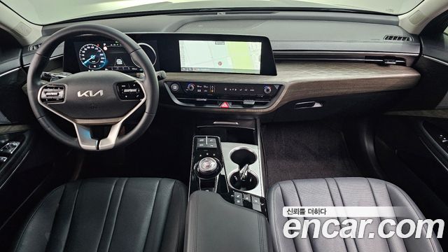 Kia K8 2.5 Gasoline 2WD Noblesse Light 2023 — фото 7