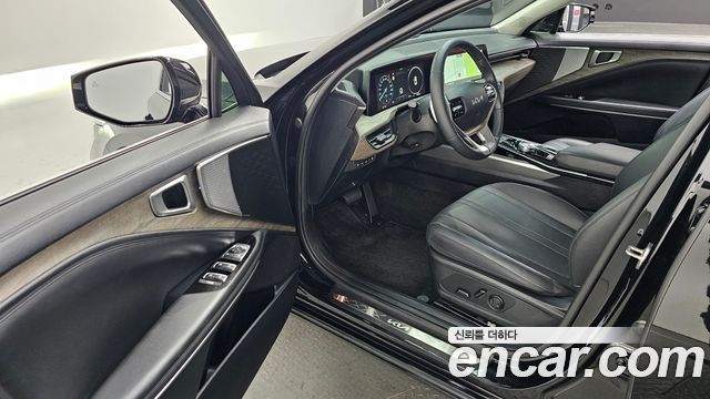 Kia K8 2.5 Gasoline 2WD Noblesse Light 2023 — фото 10