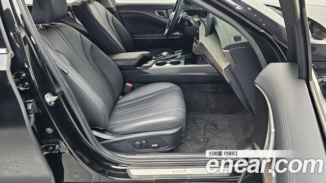 Kia K8 2.5 Gasoline 2WD Noblesse Light 2023 — фото 12